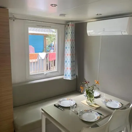 4 étoiles - Piscine - Ccbbihi Camping